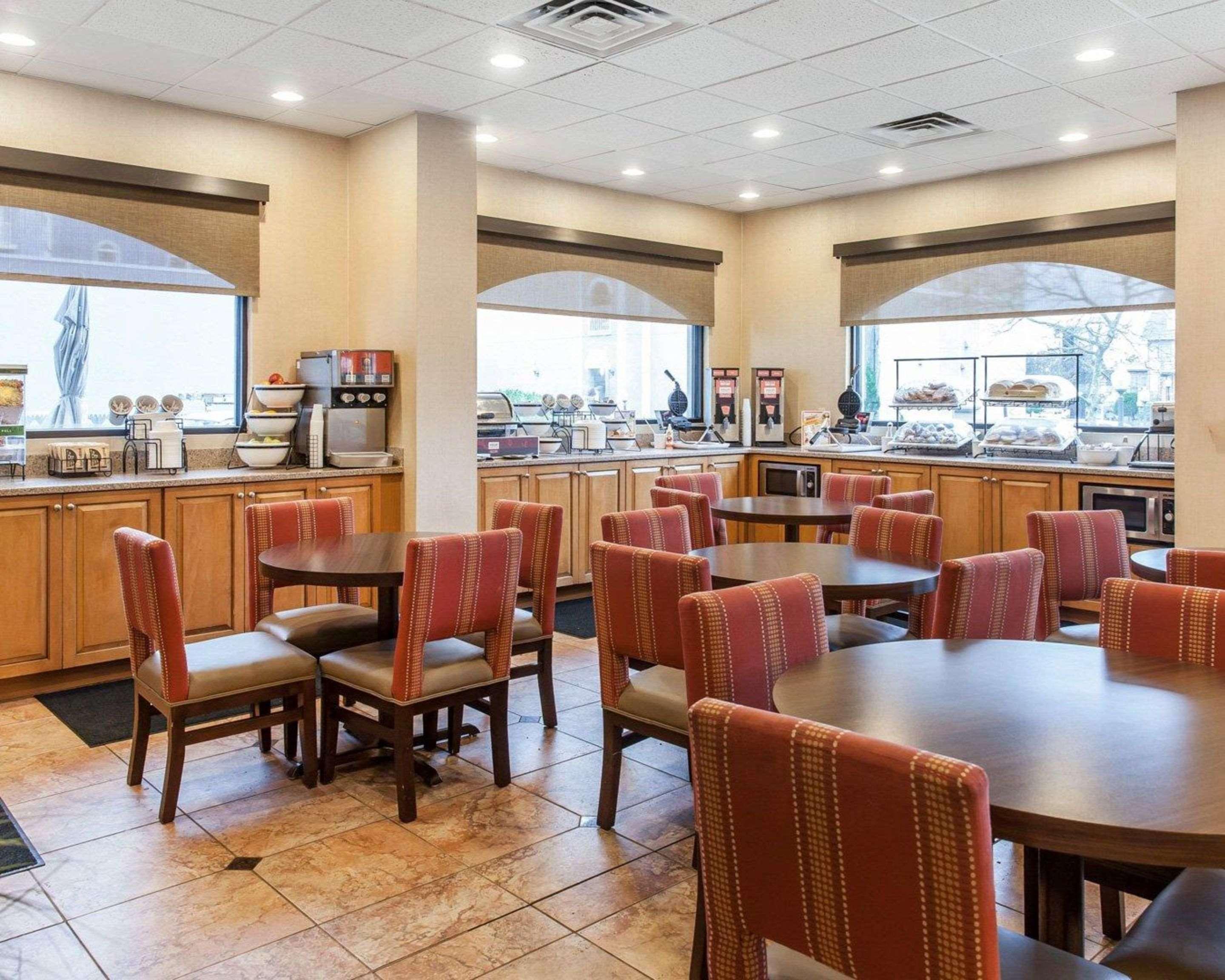 Comfort Ocean Boardwalk Inn 2*