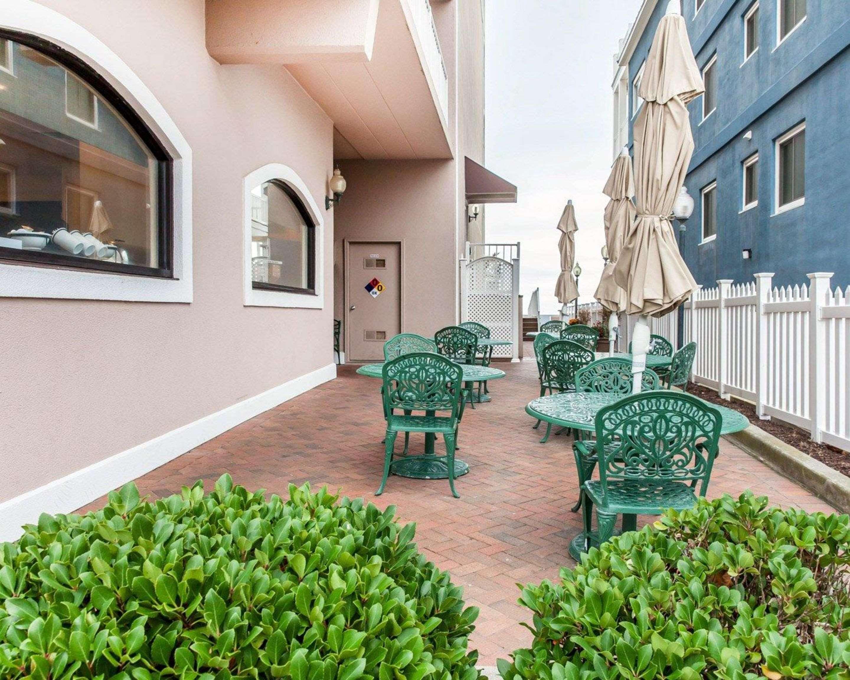 Comfort Ocean Boardwalk Inn